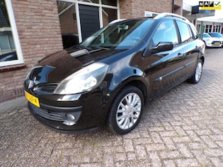 Renault Clio Estate 1.6-16V Dynamique Automaat / Airco