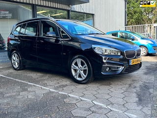 BMW 2-serie Tourer 218i 7p. Corporate Lease High Executive/Airco/ Leder/Trekhaak/