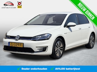 Volkswagen Golf SOH 88,8 % | Warmtepomp | Winter-Pakket | PDC | Virtual Cockpit | Camera | Full-LED | Volledige Historie |