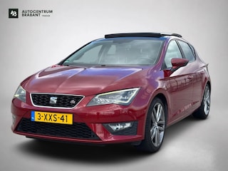 Seat Leon 1.4 TSI ACT FR Dynamic (NL-auto, Goed OndH, Panorama, Trekhaak, ParkeerSen, StoelV, Navi, Climate Con, Cruise Con, Etc)