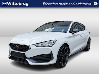 Cupra Leon 1.4 e-Hybrid 245pk Performance DSG Automaat / Panoramadak / Performance / 19"LM velgen / Navigatie Trans