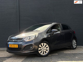 Kia Rio 1.2 CVVT Plus Pack | Stoelverwarming | Stuurverwarming | Climate Control
