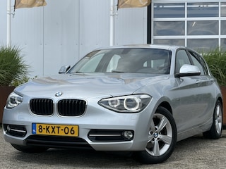 BMW 114i EDE Business Sport 100pk | Airco automatisch | Bi-xenon koplampen | Cruise control | Dab | Lichtmetalen velgen 16" | Navigatiesysteem full map | Parkeersensor achter | Dealer onderhouden!