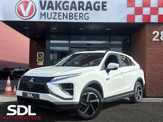 Mitsubishi Eclipse Cross 2.4 PHEV Intense // TREKHAAK // LED // CAMERA // KEYLESS // APPLE CARPLAY / ANDROID AUTO // CLIMA // STOELVERWARMING