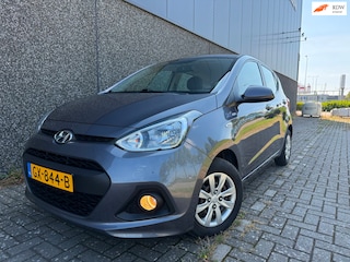 Hyundai i10 1.0i i-Motion Comfort/CRUISE/CLIMA/WEINIG KMS/