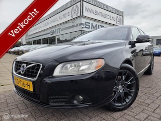 Volvo V70 2.0 T5 Momentum Aut/Leder/ECC/CC/PDC