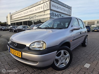Opel Corsa 1.2i-16V Strada 5DRS UNIEK 104.000KM NLAUTO