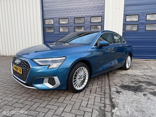Audi A3 Limousine 35 TFSI Business edition