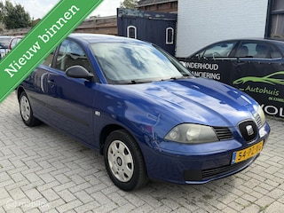 Seat Cordoba 1.4-16V | inruilkoopje |nieuwe apk |trekhaak !