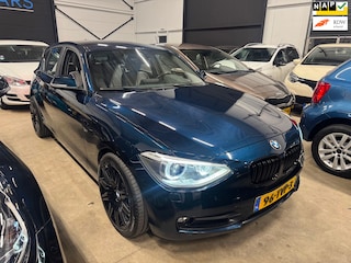 BMW 116i Business+ AUTOMAAT , XENON, Navi