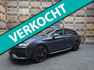 Cupra Leon 1.4 e-Hybrid VZ Performance Pano Carbon-Kuipstoelen 19"LM