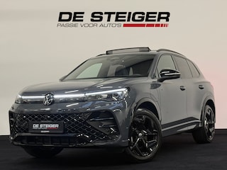 Volkswagen Tiguan 1.5 eHybrid R-Line Black Style Pano 360 Massage Trekhaak
