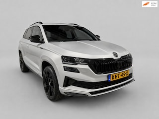 Skoda Karoq 1.5 TSI ACT Sportline Business - Panoramadak - Stoel en Stuurverw - Adapt Cruise - CarPlay - Incl BTW