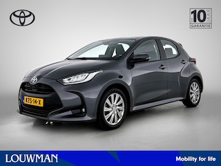 Toyota Yaris 1.5 Hybrid Dynamic Limited | Lichtmetalen Velgen | Mistlampen | Stoel-/Stuurverwarming | Onderweg-naar-dealer