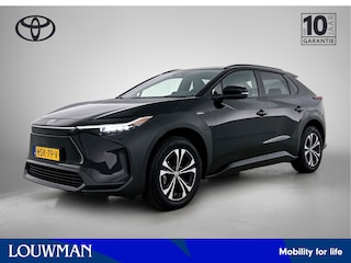 Toyota bZ4X Dynamic 71 kWh | Parkeersensoren V+A | Blindspot | Stuur-Stoelverwarming |