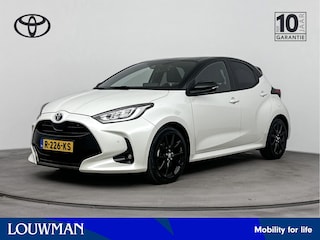 Toyota Yaris 1.5 Hybrid Executive | Parkeersensoren V+A | Blindspot | Stoelverwarming |