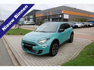 Fiat 600 e La Prima 54 kWh Leder-Clima-Cruise-Navi-Camera-Massage