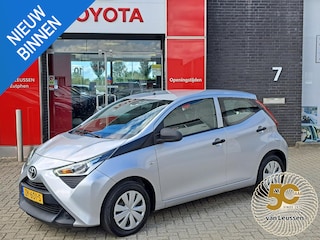 Toyota Aygo X-Fun AIRCO SPEEDLIMITER BLUETOOTH