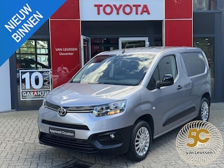 Toyota Proace City PARKEERCAMERA APPLE/ANDROID CARPLAY SENSOREN V+A
