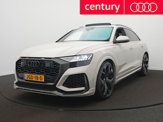 Audi Q8 4.0 TFSI RS Q8 quattro 600PK | Carbon | Keramisch | Elek. Trekhaak | Alcantara | HUD | Soft-Close