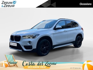 BMW X1 sDrive18i High Executive | Automaat | Head-Up Display | Automatische Achterklep | Panorama Dak | Stoelverwarming | Volledig Lederen Bekleding | Dealer Onderhouden | Camera | 12 Maanden BOVAG Garantie