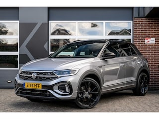 Volkswagen T-Roc 1.5 TSI R-Line | Panorama | IQ Drive ACC | Camera | IQ Light | 19' Inch |Black Style | Panorama | IQ Drive ACC | Camera | IQ Light | 19' Inch |