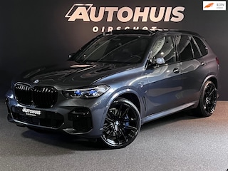 BMW X5 XDrive45e High Executive Edition M Pano/ Laser/ 22"/ M Performance seats/ 360Camera/ Luchtvering/ Trekhaak/ HeadUp