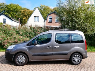 Peugeot Partner 1.6 XR 98pk Airco Navi PDC Ruimte Historie
