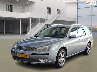 Ford Mondeo Wagon 1.8-16V Platinum
