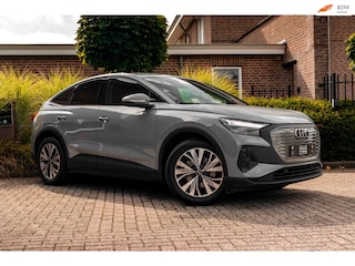 Audi Q4 35 Advanced edition 55 kWh Sportstoelen Elek.Klep Stoelverwarming Ambiance Camera 19''