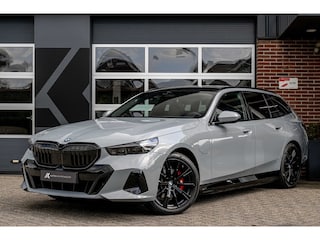 BMW 530e xDrive Touring M Sport Pro | Panorama | Driving Ass. + | 360 Camera | Harman/Kardon | Trekhaak |