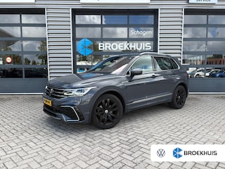 Volkswagen Tiguan 1.5 TSI 150 pk R-Line Business+ 7-DSG | Wegklapbare Trekhaak | Navigatie | Achteruitrijcamera | ACC |