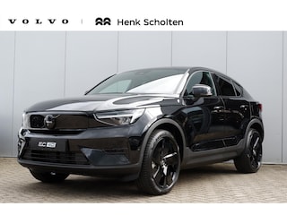 Volvo EC40 Single Motor Ext. Range 82 kWh Ultra Europa Black Edition | 20" Lichtmetalen velgen Black | Panoramadak | Microtech/Nubuck Stoelen| Verwarmbare voorstoelen+stuurwiel | Achterbank Verwarmd | Elektrisch bedienbare voorstoelen | 360 graden camera | Premium Audio by Harman Kardon | Warmtepomp | Adaptieve Cruise Control | Extra Getint Glas Achter|