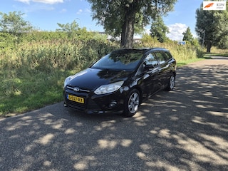Ford Focus Wagon 1.0 EcoBoost Edition 1e Eigenaar Airco Stoelverwarming Pdc Lm Velgen