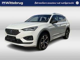 Seat Tarraco 1.4 TSI e-Hybrid PHEV DSG FR Business / Zwenkbare trekhaak / Elektrische achterklep / Parelmoer lak / 19'' LMV
