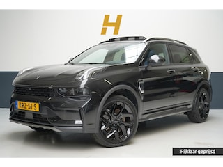 Lynk & Co 01 1.5 | Zwart optiek | 360 camera | Panoramadak | Navigatie | Memory | Apple CarPlay