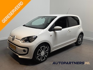 Volkswagen Up 1.0 high up! BlueMotion - Airco - Navi