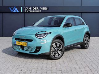 Fiat 600 1.2 Hybrid Pop | Incl. 12 maanden garantie | Apple carplay/Android auto | Stoelverwarming | Parkeercamera | DAB radio | Climate control | Cruise control | Navigatie | Voorruit verwarming |