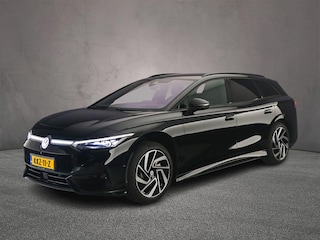 Volkswagen ID.7 Tourer Pro Limited Edition 286pk Automaat Trekhaak, Black Style, Adaptive cruise control, 360 camera, LED matrix koplampen, Adaptive cruise control