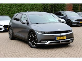 Hyundai Ioniq 5 Connect+ 73kWh / SoH 86,2% / Camera / Head-up / Leder / CarPlay / V2L / 19'' / Warmtepomp / Stoelverwarming / Dodehoek / DAB / ACC