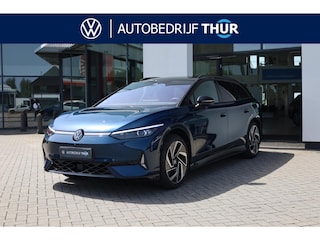 Volkswagen ID.7 Tourer GTX Limited Edition 86 kWh 340PK / 250kW, 60 maanden / 100.000km garantie, warmtepomp, wegklapbare trekhaak, adaptief onderstel (DCC), 20" LMV, Harman & Kardon geluidssysteem, head-up display, rondomzichtcamera (Area View), verwarm- en ventileerbare (koeling) voorstoelen, verwarmbare achterbank, elektrische ErgoActive stoelverstelling met geheugen- en massagefunctie, parkeerassistent (Park Assist Pro), 13 speakers (700 watt) met subwoofer, draadloze telefoonlader, verwarmbare voorruit, LED Matrix (IQ.Lights), dodehoekdetectie (Side Assist), vierwielaandrijving (4-Motion), discover pro max navigatie scherm etc.