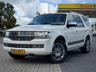 Lincoln Navigator 5.4 CARPLAY ELEKTRISCHE VOORSTOELEN MET VERWARMING EN KOELING