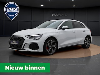 Audi A3 Sportback 45 TFSI e S edition | Zwart Optiek | Navigatie | 18" | Stoelverwarming | S-line |