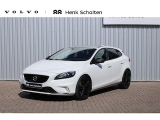 Volvo V40 2.0 T5 Carbon Edition | Active Bi-Xenon koplampen | Dealeronderhouden | Harman/Kardon Audio | Achteruitrijcamera | DAB+ radio | Navigatie full map | Parkeersensoren voor + achter | Cruise control | Park Assist Pilot