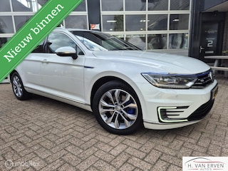 Volkswagen Passat Variant 1.4 TSI GTE Connected Series Plus
