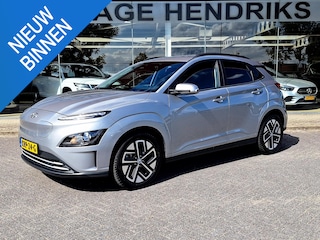 Hyundai Kona EV Comfort Smart 64 kWh | SOH: 97,3% | 3 Fase | Warmtepomp | Climate | Stoel-verwarming | Camera | CC |