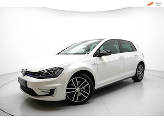 Volkswagen Golf 1.4 TSI GTE LEER SFEERV CAMERA CARPLAY