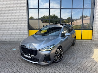 BMW 2-serie Tourer 360 camera, harman/Kardon, Leer, Schuif/kanteldak, Head-up display & Adaptieve cruise control