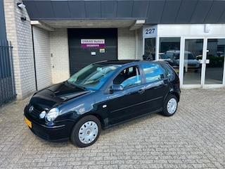 Volkswagen Polo 1.4-16V Athene / APK AUGUSTUS 2027 / 5 DEUREN / GOED RIJDENDE POLO / NAP