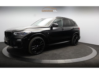 BMW X5 xDrive45e High Executive M-Sport / Massage / Pano / Harman-Kardon / Laser / Head-Up / Adap. cruise / Keyless / 22'' LM velgen / Black on Black